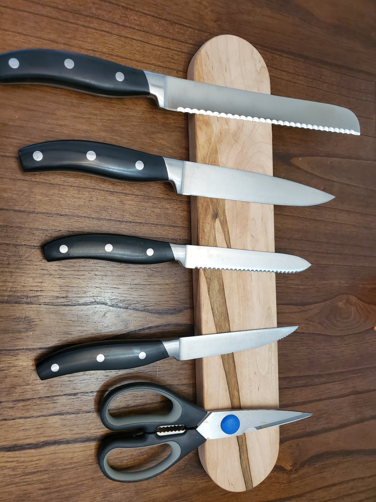 Magnetic Wood Knife Holder