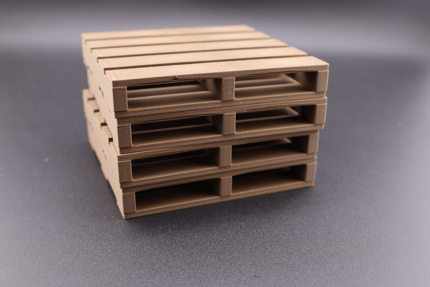 3D Printed Pallet-Style Coasters – Walnut & Maple Look